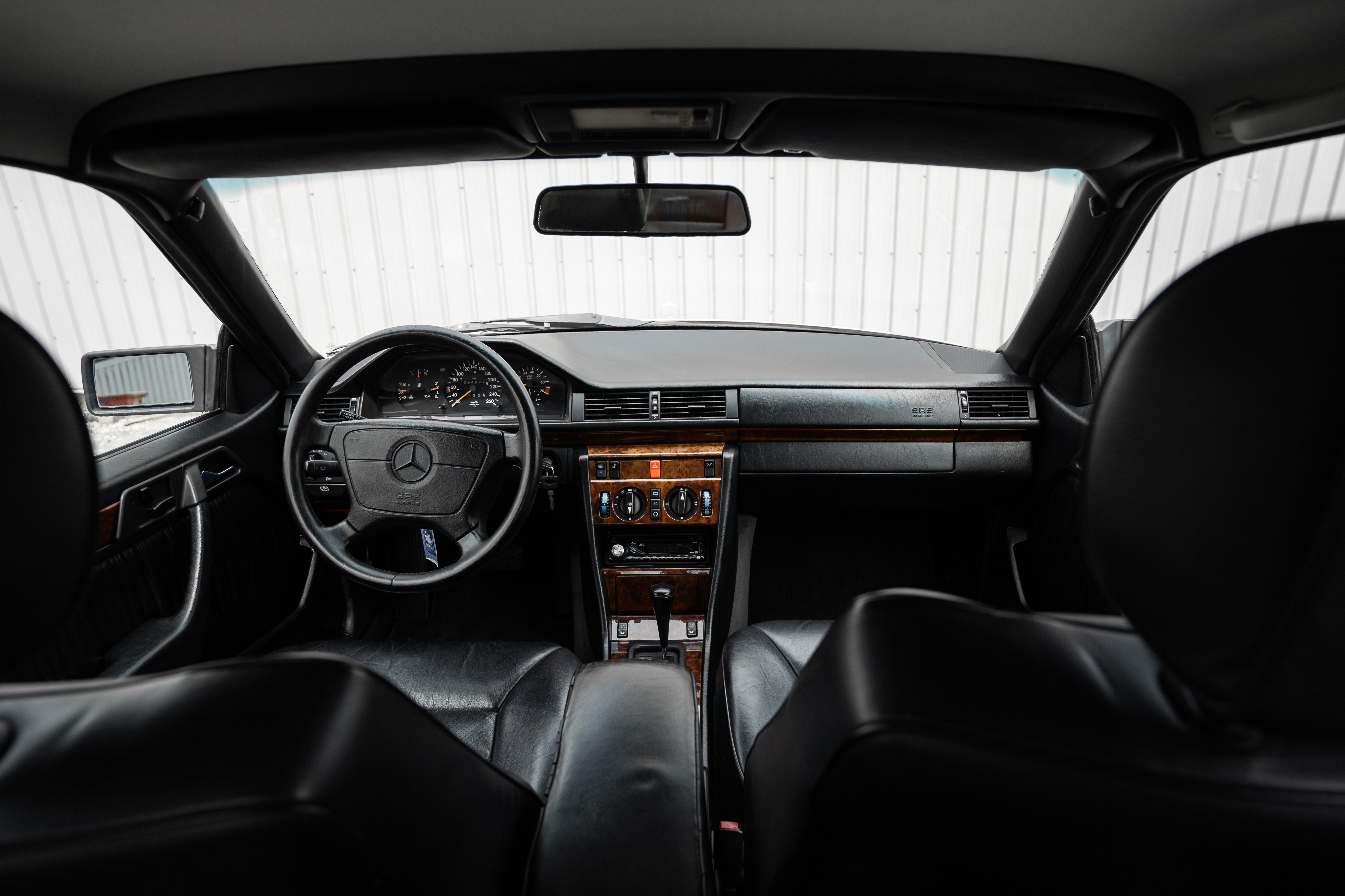 Mercedes Benz W124 - 320CE - 1992