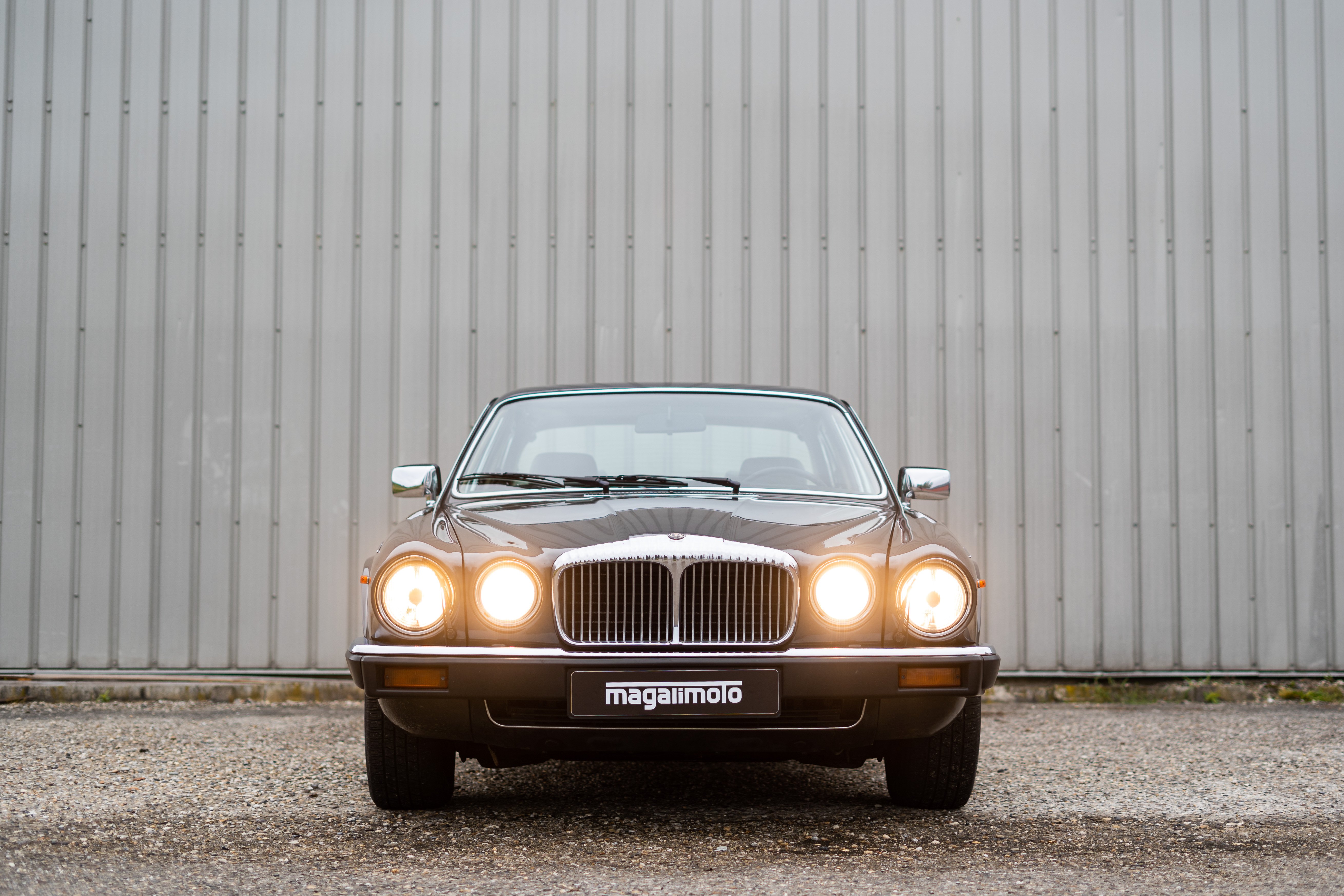 Daimler Double Six