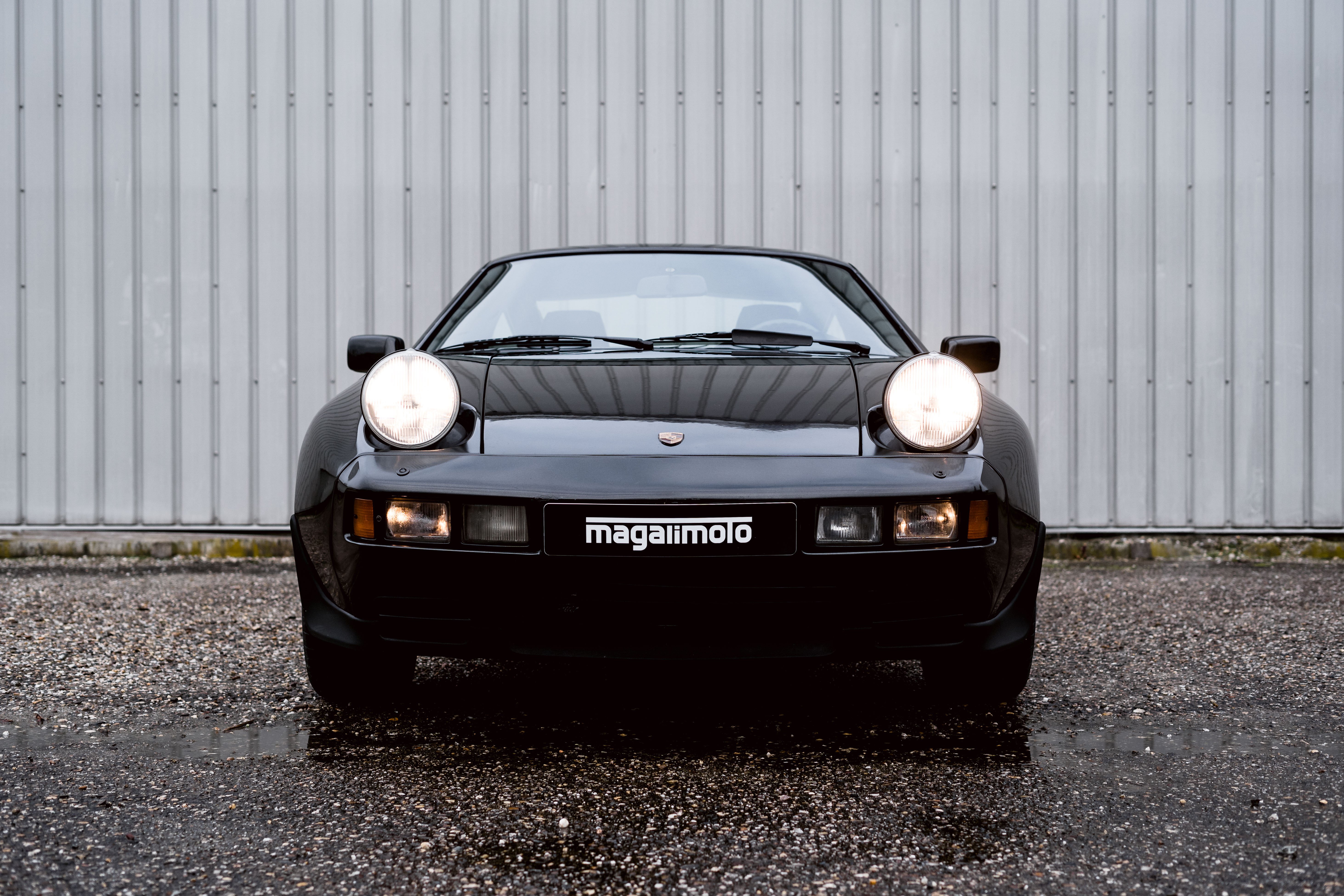 Porsche 928S 4.7 V8 1980 Graphite metallic