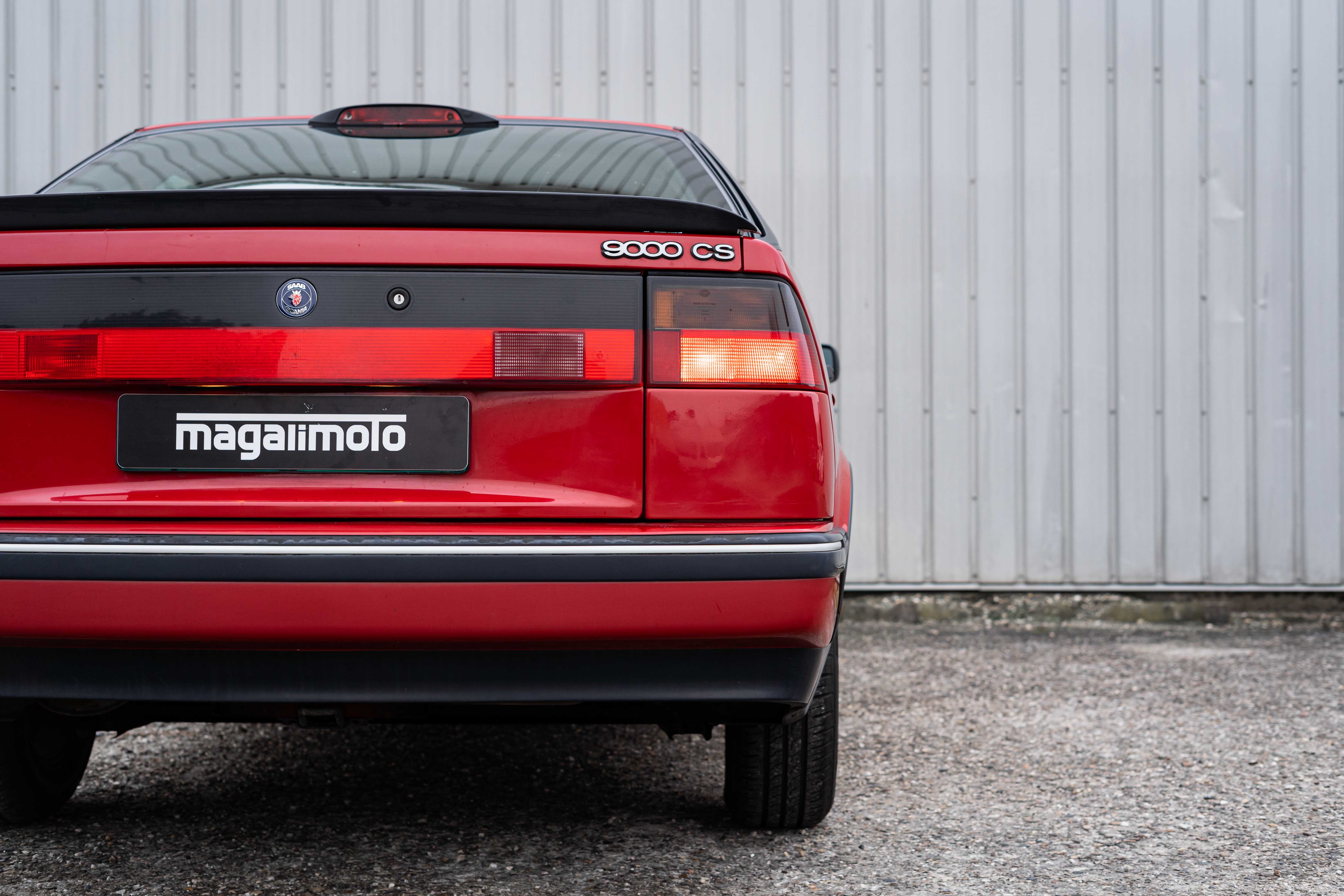 Saab 9000 CS 2.0 - 1997 Imola Red