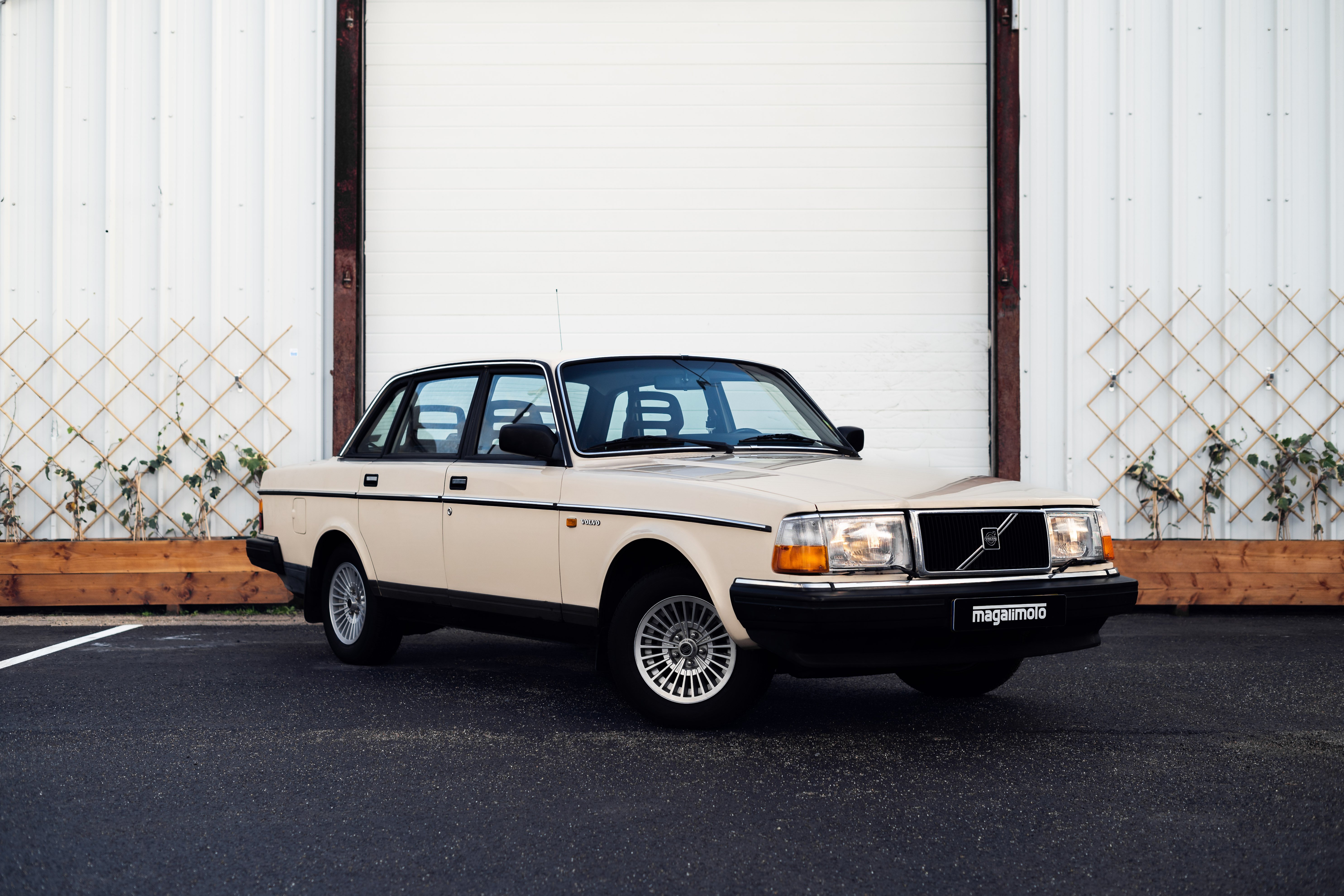 Volvo 240 2.3 GL