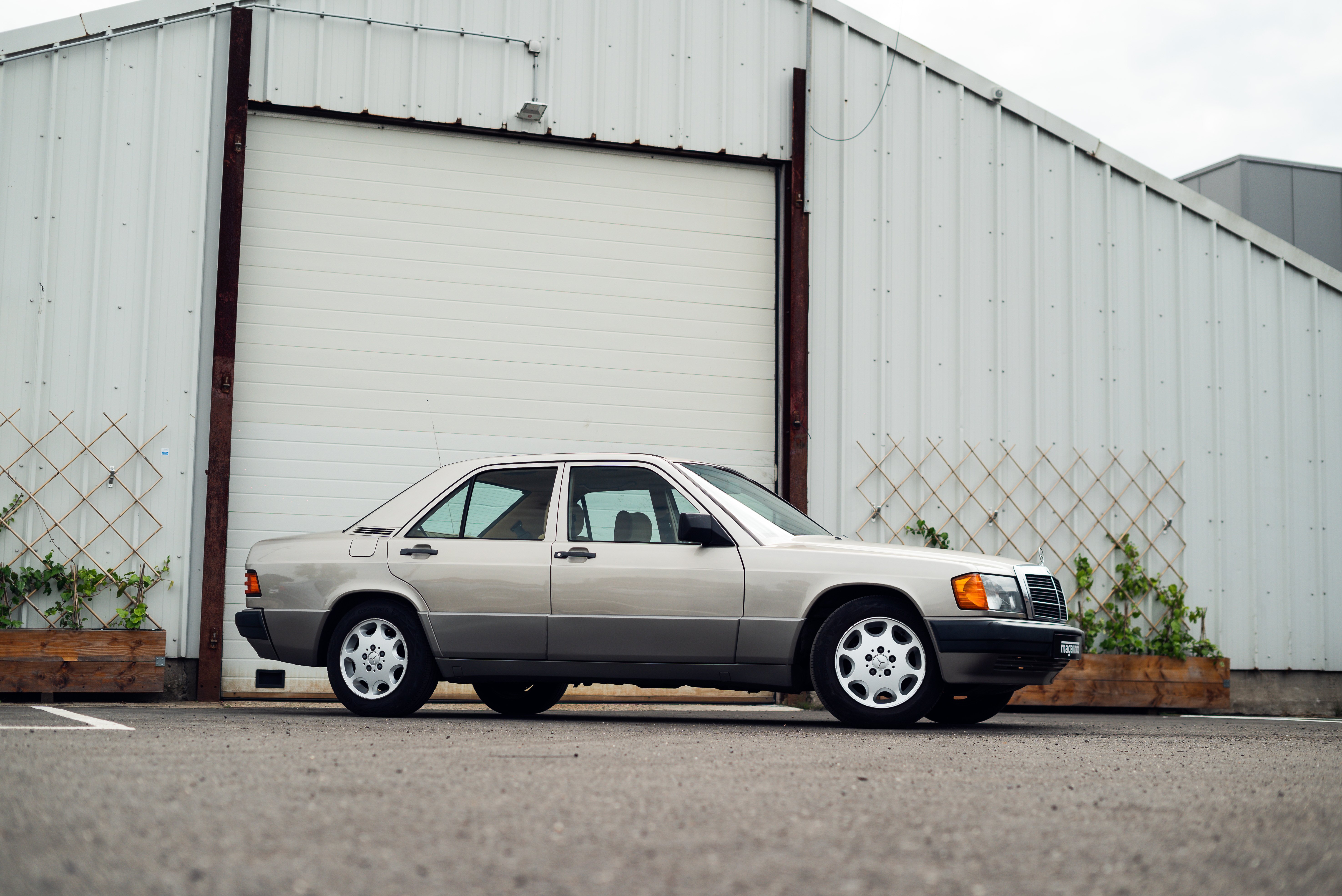 Mercedes Benz 190E - 2.0