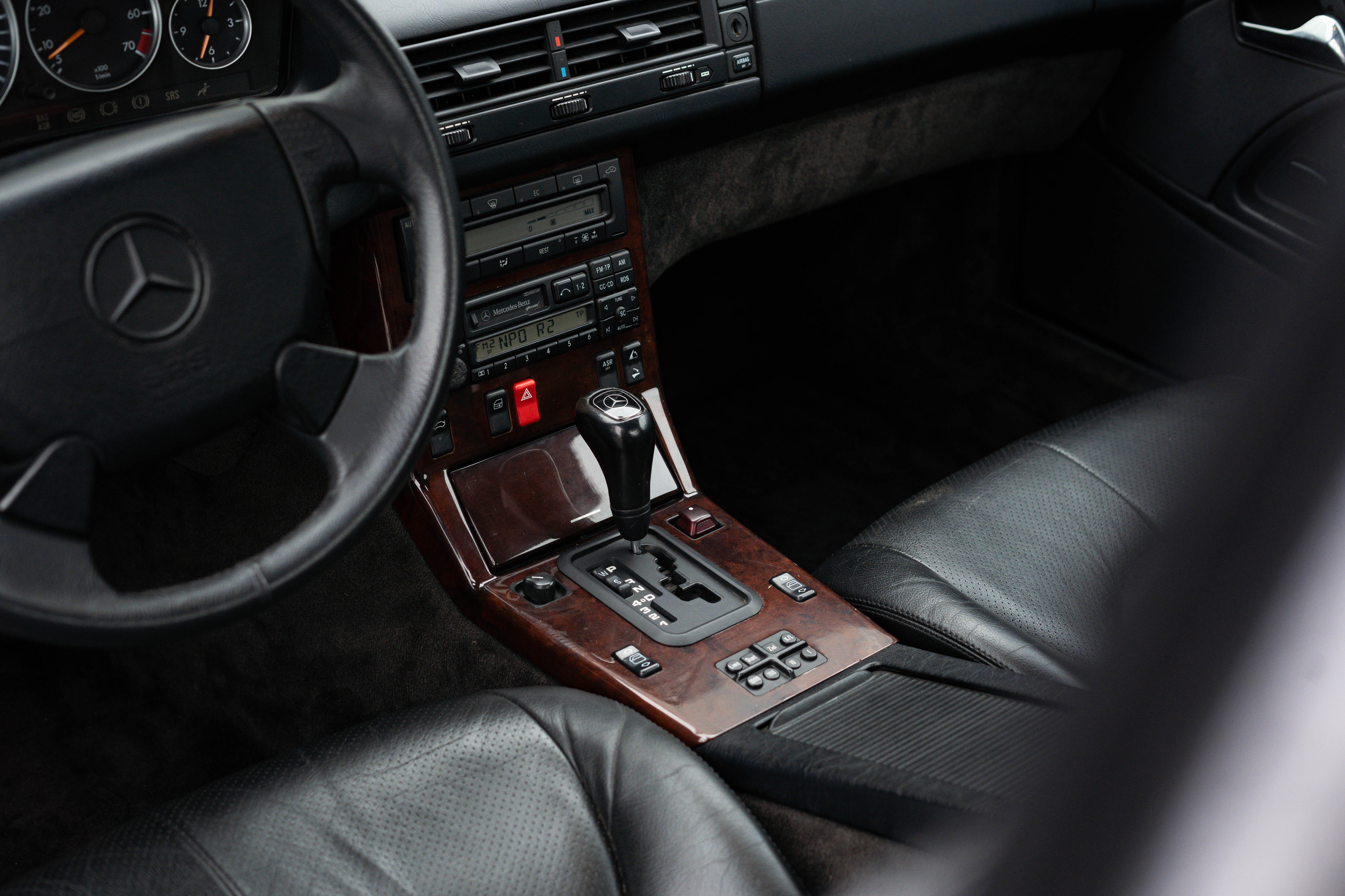 R129 320SL