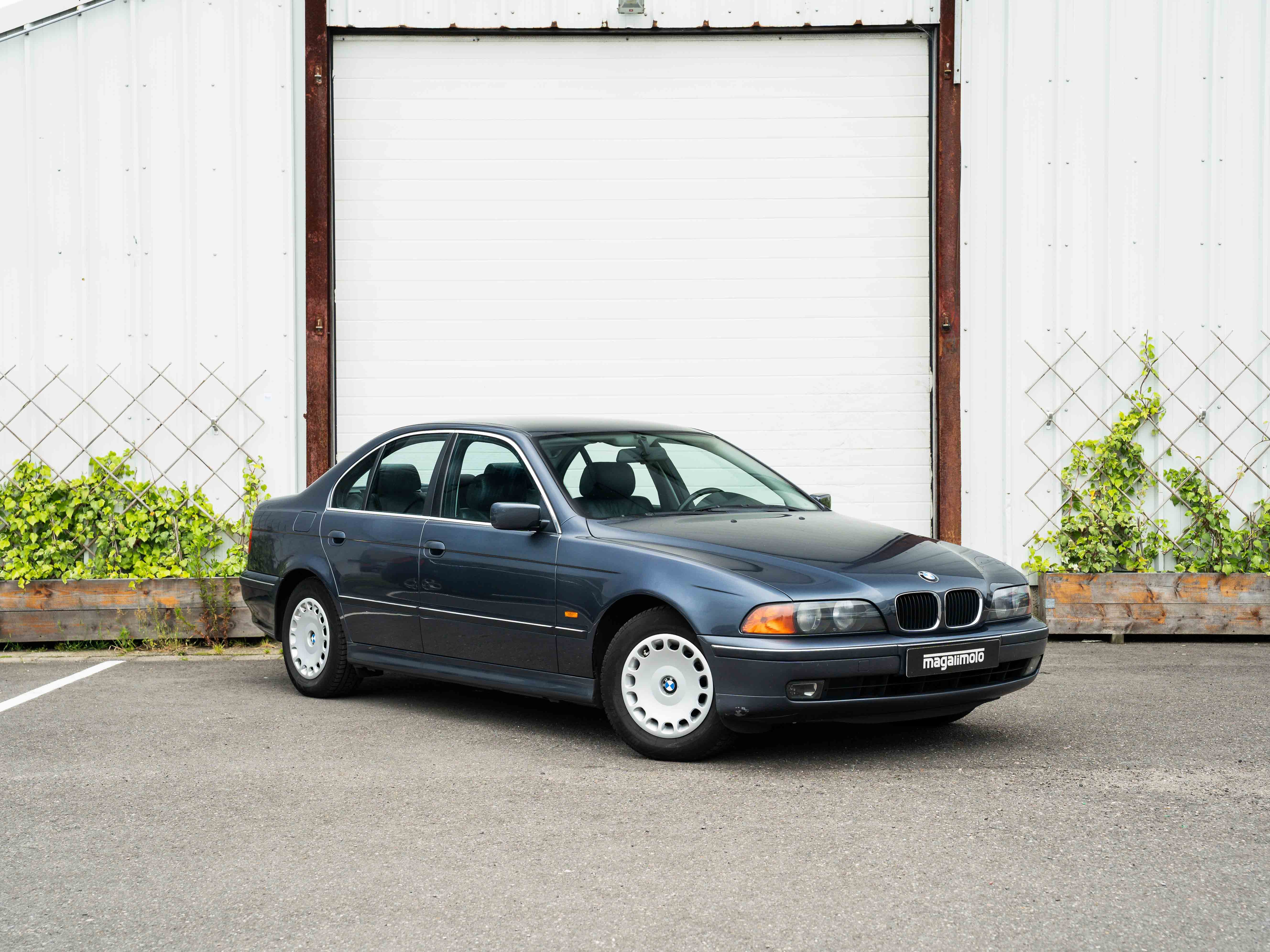 E39 523i