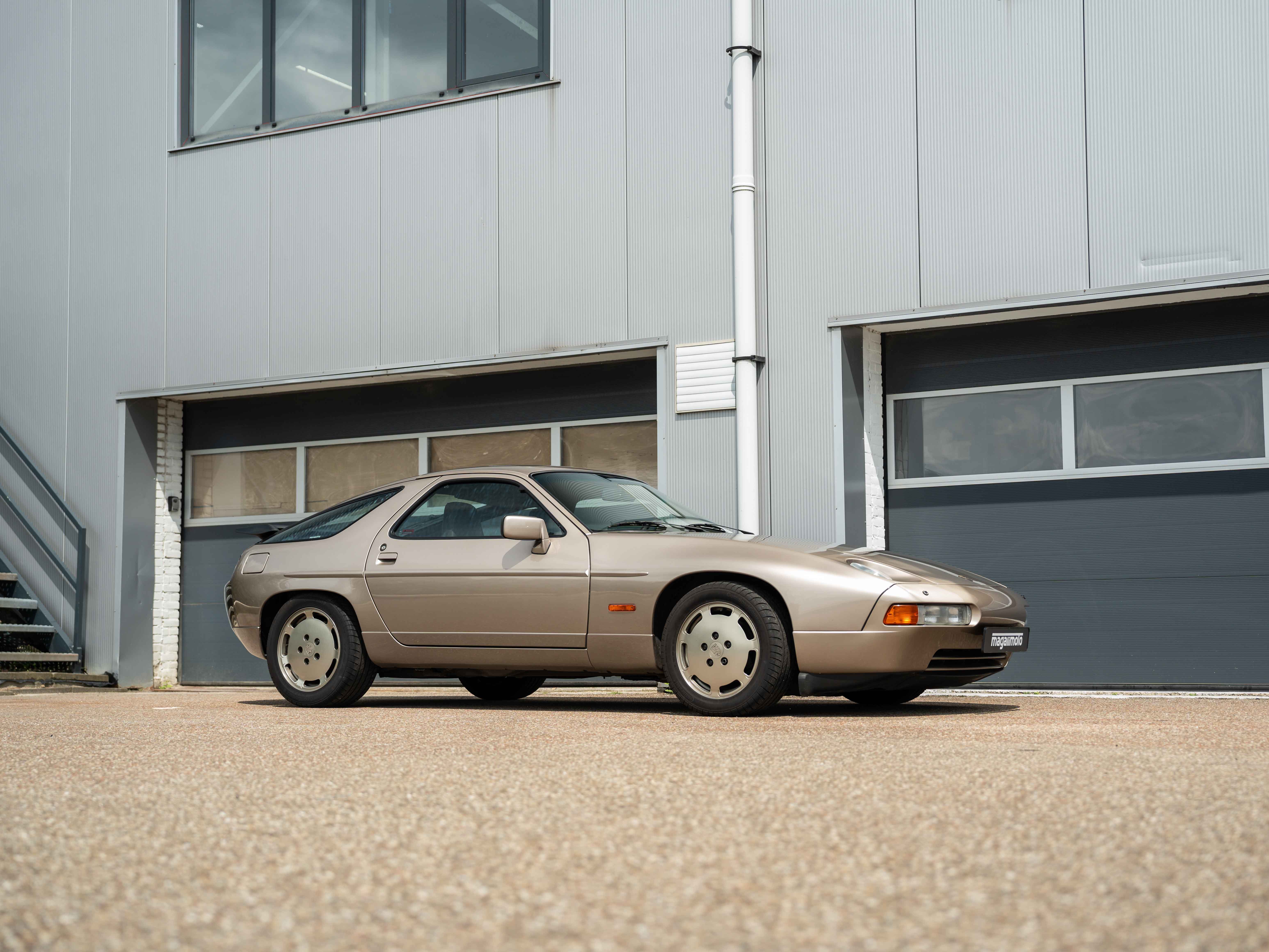 928 S4
