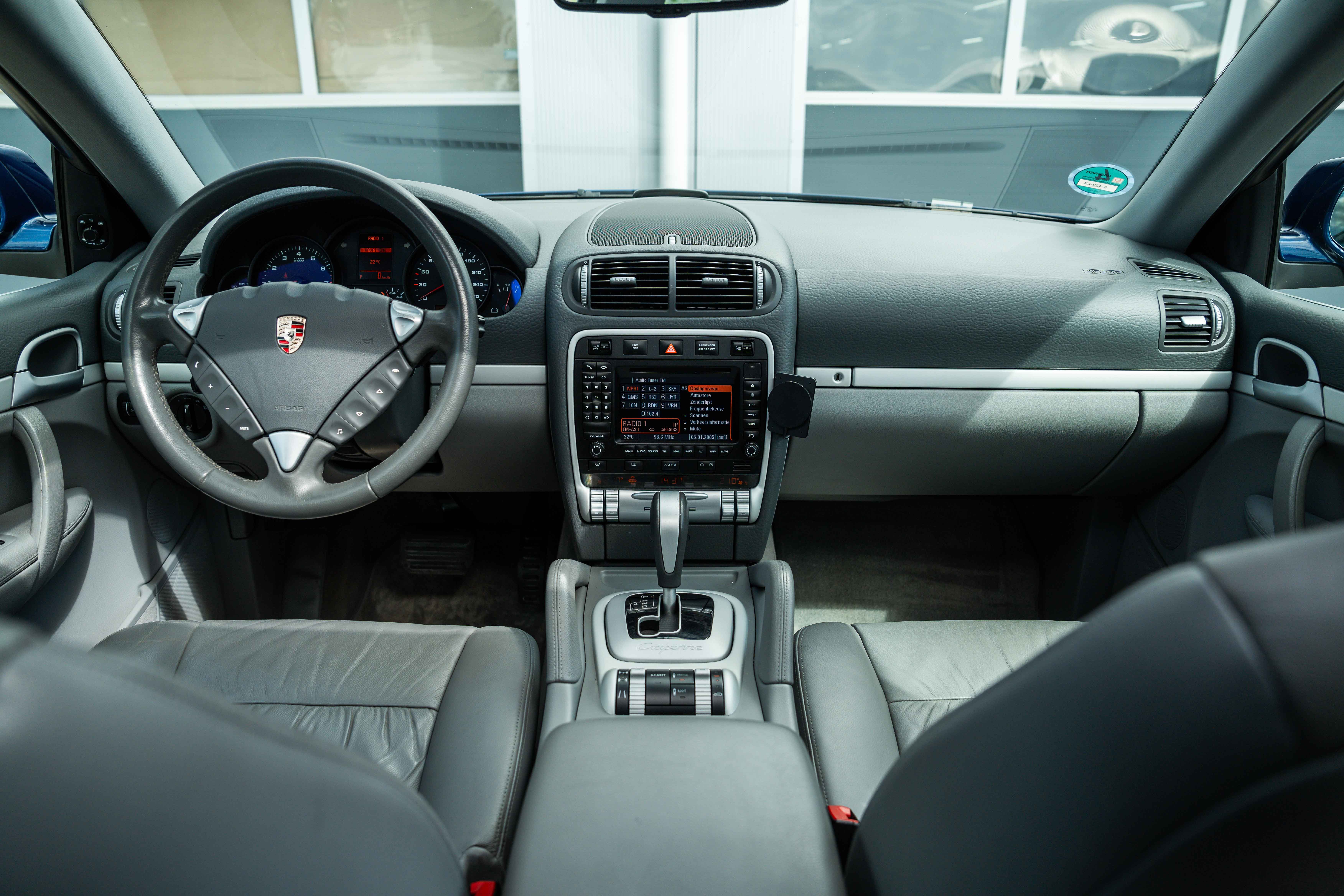 Porsche Cayenne 3.6