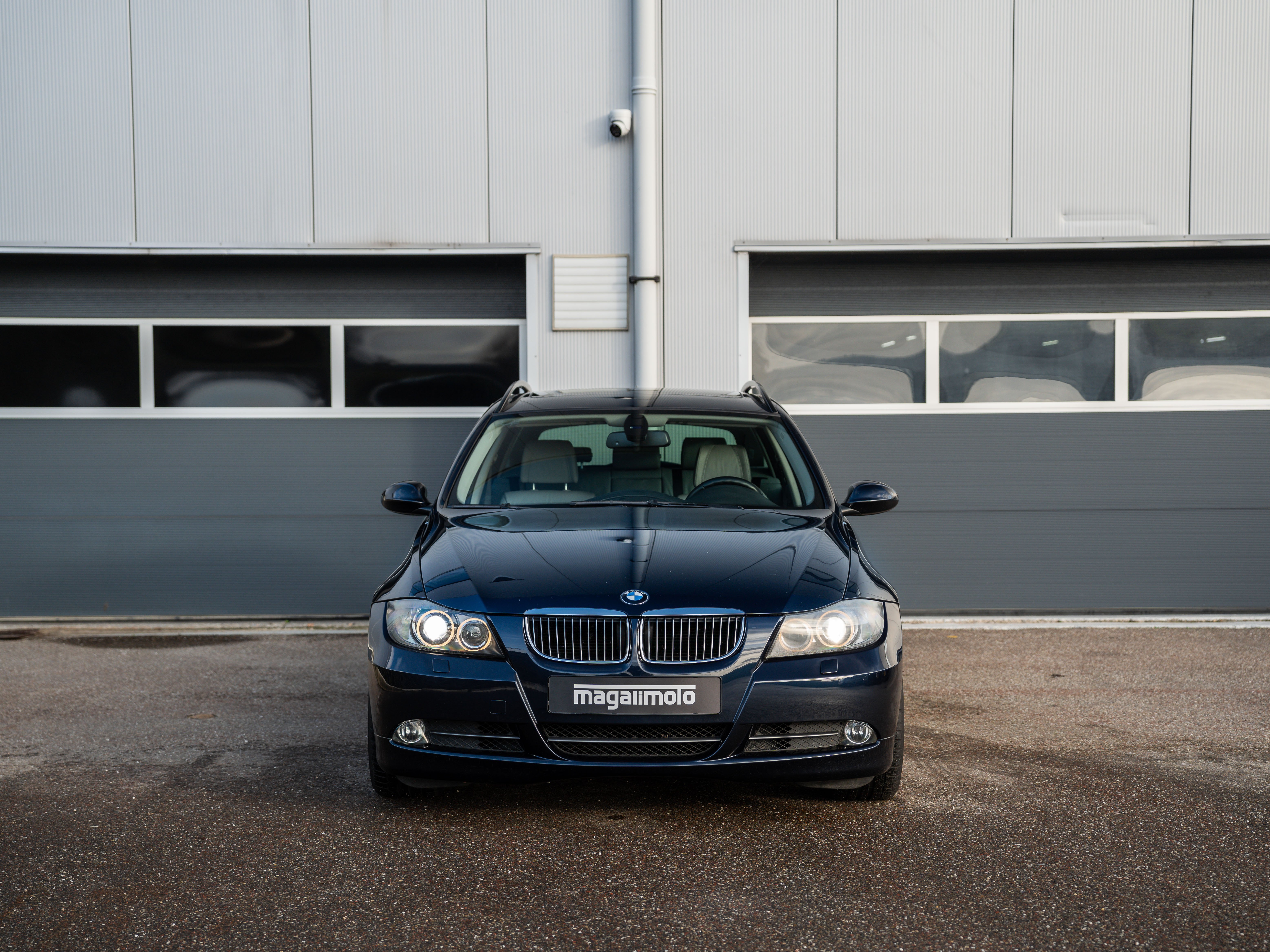 330i touring