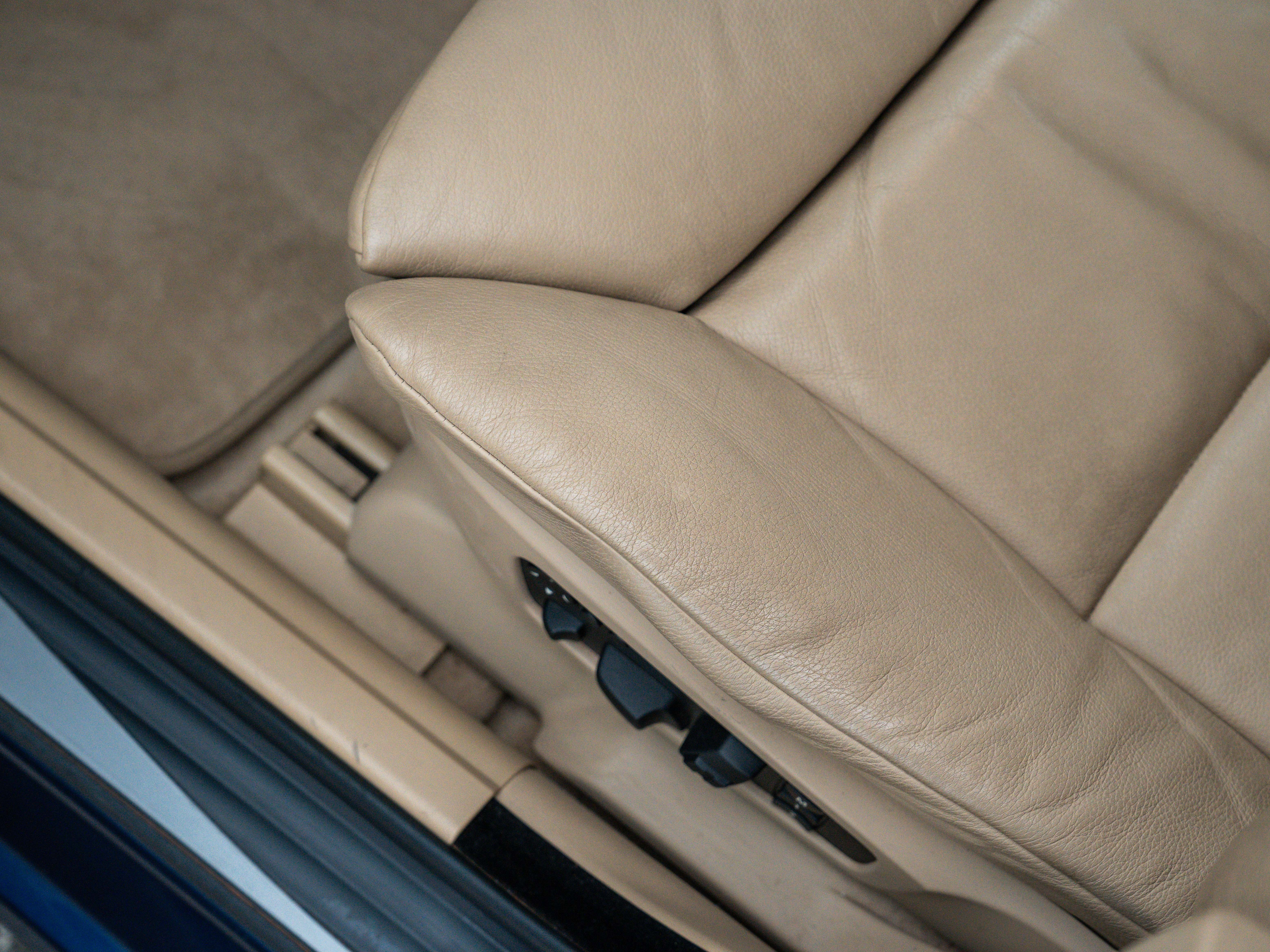 BMW E60 523i