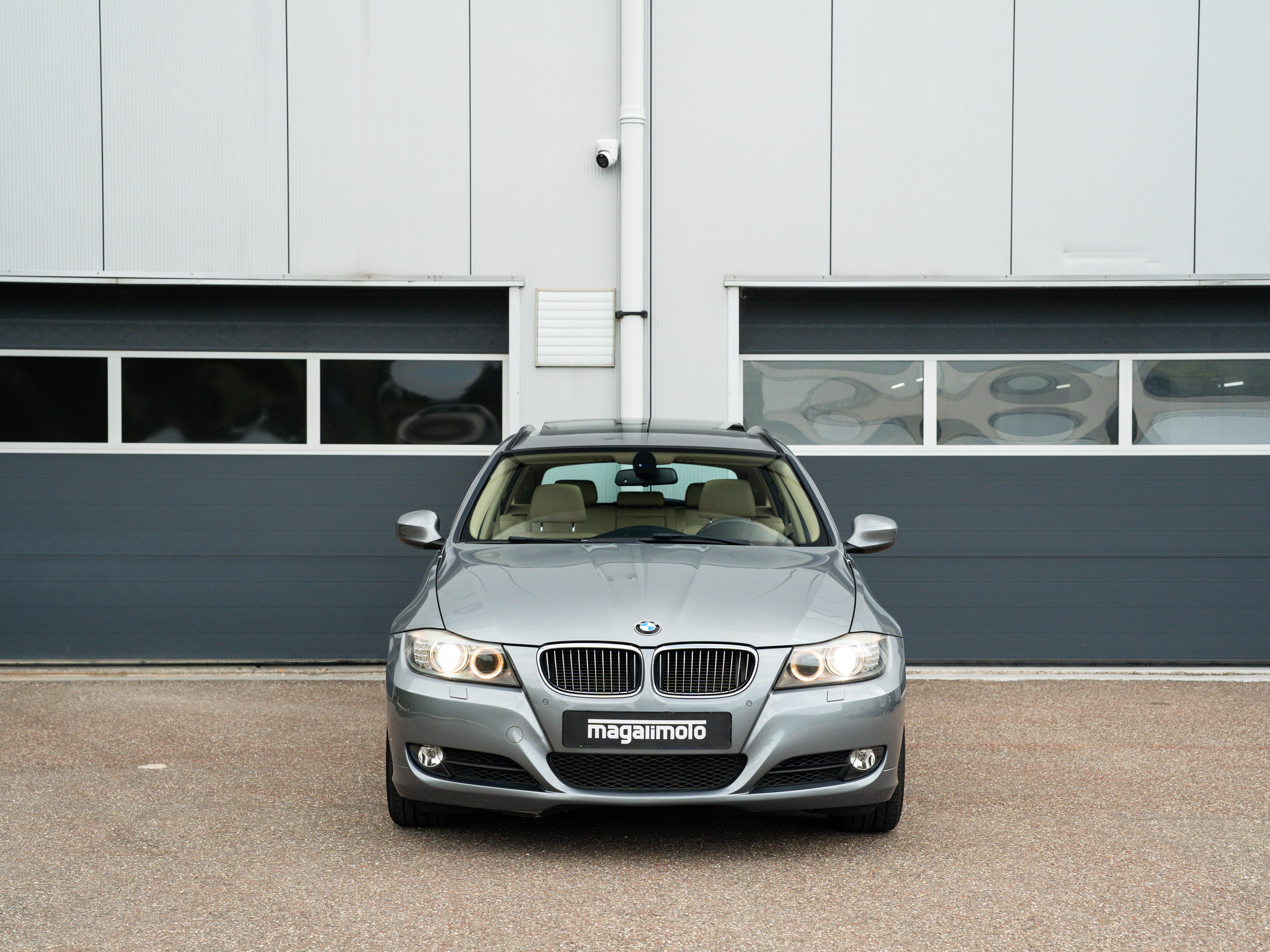 BMW E91 325i OG NL