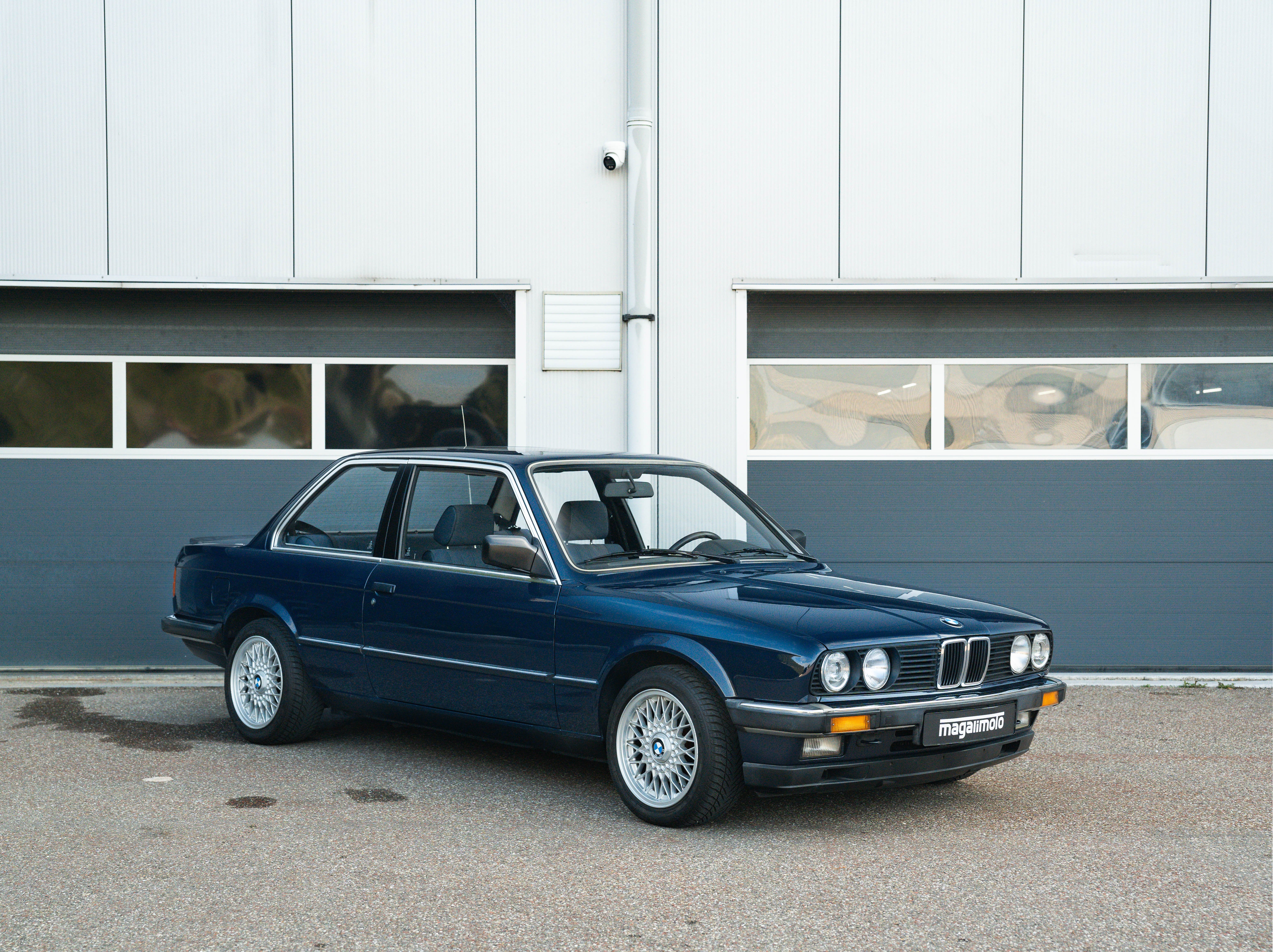 BMW E30 323i Coupe - 1984 